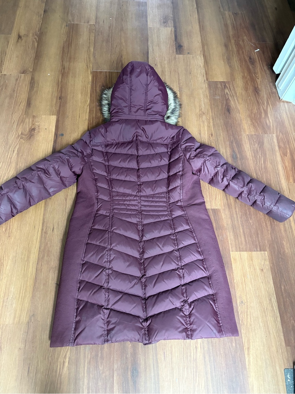 Michael Kors Down Coat with Fake Fur Trim - Picture 2 of 4